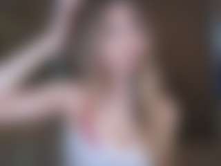 Live cam show with AlodieBurtt - Athletic Public on justonemore.cc