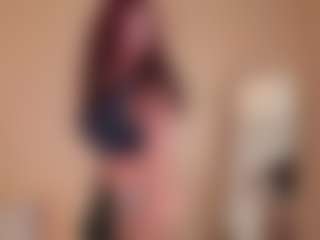 candyy-bella's Live Sex Cam Show