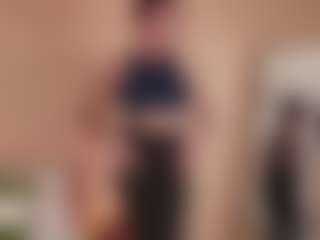 Live cam show with candyy-bella - Young Adult on AdultVida.com