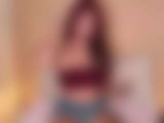 Live cam show with candyy-bella - Butt Plug on Camsoda
