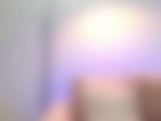 Live cam show with candyy-bella - Full Nudity on Hubzter Live