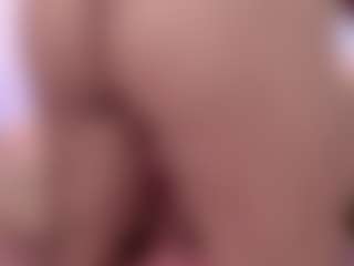 candyy-bella's Live Sex Cam Show