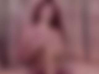 candyy-bella's Live Sex Cam Show
