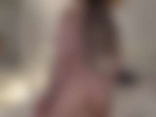 Live cam show with EliseAndFrank - Dildo Or Vibrator on Cam Slut