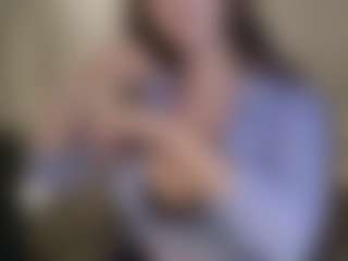 Live cam show with EliseAndFrank - Eating Pussy on Cam Slut