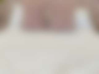Live cam show with Georgina Reyes - Petite on anonymated.com