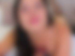 Live cam show with Georgina Reyes - Small Tits on luckytryst.com