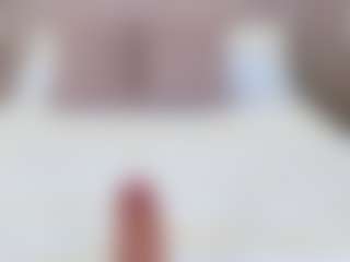 Live cam show with Georgina Reyes - Shaved Pussy on livesexfox.com