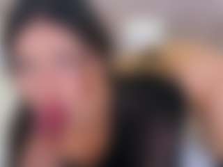Live cam show with Georgina Reyes - Red Hair on 1on1-livenow