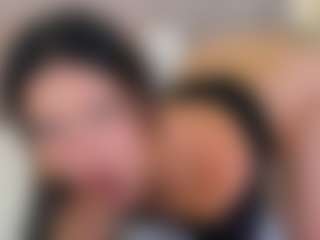 Live cam show with Georgina Reyes - Squirt on Camsoda