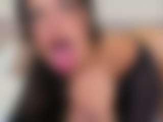 Live cam show with Georgina Reyes - Big Tits on Camsoda