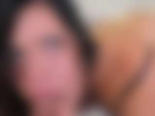 Live cam show with Georgina Reyes - Cumshot on Chatstar