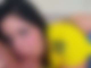 Live cam show with Georgina Reyes - Petite on SinfulBabes
