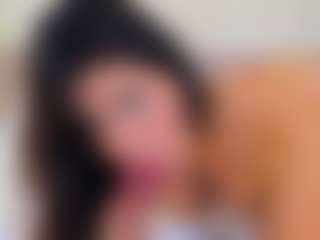 Live cam show with Georgina Reyes - Striptease on crypto-cams