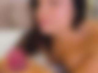 Live cam show with Georgina Reyes - Green Eyes on eurowanks.com