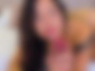 Live cam show with Georgina Reyes - Big Tits Small Tits on TeamSkeetLive