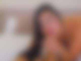 Live cam show with Georgina Reyes - Facial on Camming Site
