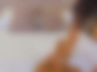 Live cam show with Georgina Reyes - Sexy on Gym Cam Girls