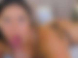 Live cam show with Georgina Reyes - Athletic on sexylive.show