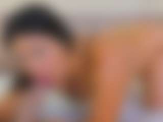 Live cam show with Georgina Reyes - BBW Teen (18+) on AdultVida.com