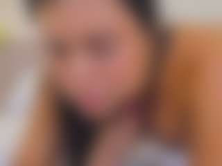 Live cam show with Georgina Reyes - Athletic White on sexylive.show | colombia