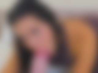 Live cam show with Georgina Reyes - Erotic Dance on Camsoda
