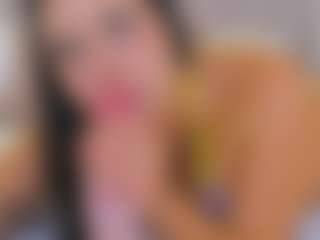 Live cam show with Georgina Reyes - Athletic Lush on Milfs Live