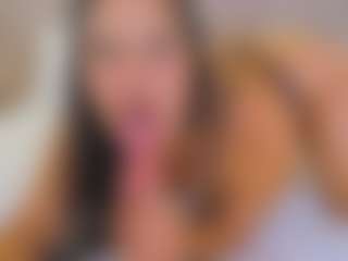Live cam show with Georgina Reyes - Petite Young Adult on Camsoda