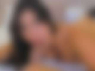 Live cam show with Georgina Reyes - Shaved Pussy on fapnchat