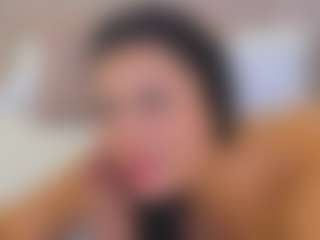Live cam show with Georgina Reyes - Gagging on alttransgirls