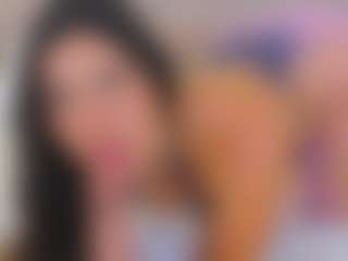 Live cam show with Georgina Reyes - Petite Teen (18+) on hornycams.live