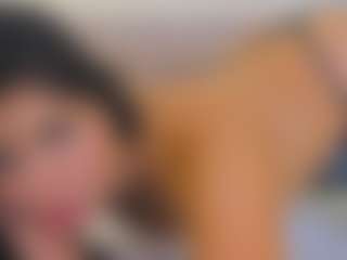 Live cam show with Georgina Reyes - Athletic Shaved Pussy on CamSodaAdn