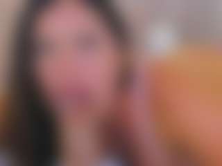 Live cam show with Georgina Reyes - Gagging on Camsoda