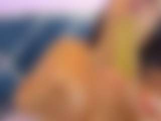 Live cam show with Lucinearias - Erotic Dance on Instabang