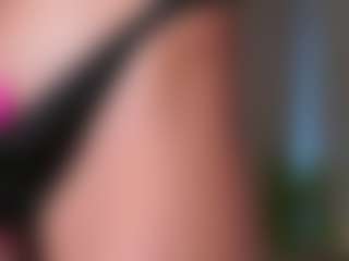 Live cam show with MoireHarbold - Nonnude on googirlz
