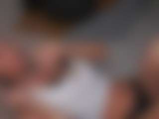 MoireHarbold's Live Sex Cam Show