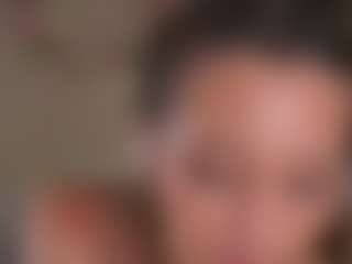 Live cam show with MoireHarbold - Thin on Camsoda