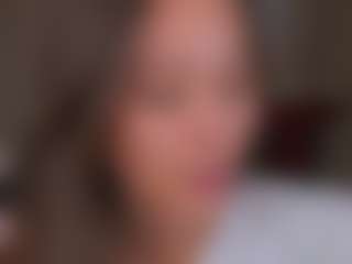 MoireHarbold's Live Sex Cam Show