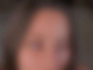 Live cam show with MoireHarbold - Upskirt on Cam Slut