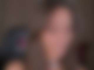Live cam show with MoireHarbold - Joi on intimatelivegirls.com