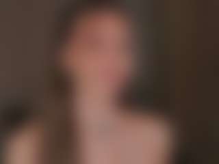 Show live cam dengan MoireHarbold - Upskirt di Camsoda