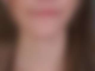 Live cam show with MoireHarbold - Upskirt on CamClone