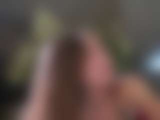 Live cam show with MoireHarbold - Upskirt on crypto-cams