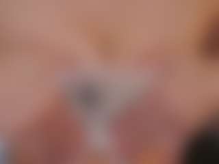 Live cam show with MoireHarbold - Upskirt on CamClone