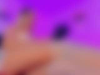 Live cam show with samantha-official - Blonde Hair on Camsoda