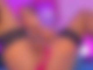 Live cam show with samantha-official - Average on Camsoda