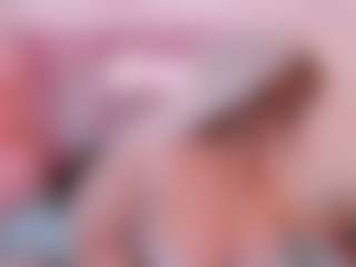 Live cam show with AnyMorningstar - Anime on CamClone