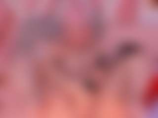 Live cam show with AnyMorningstar - Cosplay Granny on CamSextacy