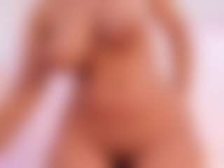 Live cam show with AnyMorningstar - Deepthroat on crypto-cams