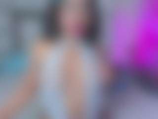 Live cam show with mia-peyton - Striptease on Soda Cam